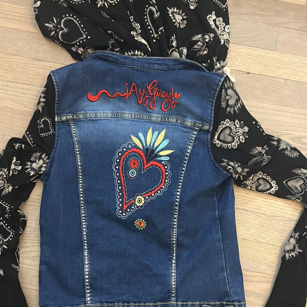 I ay guey jeans jacket